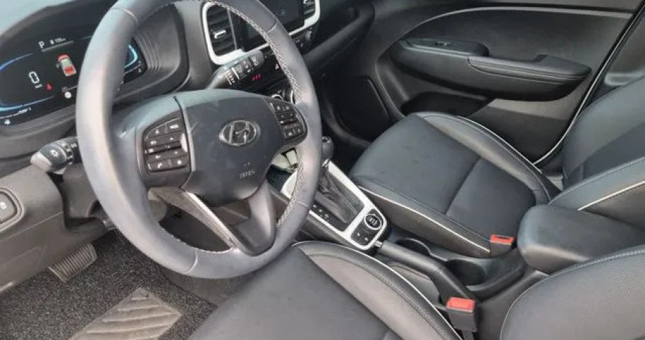 Hyundai Venue 