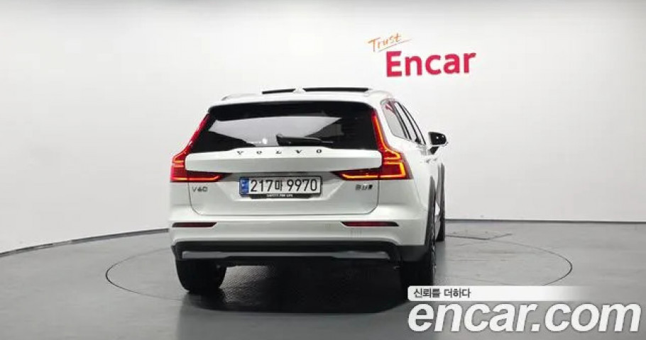 Volvo V60 