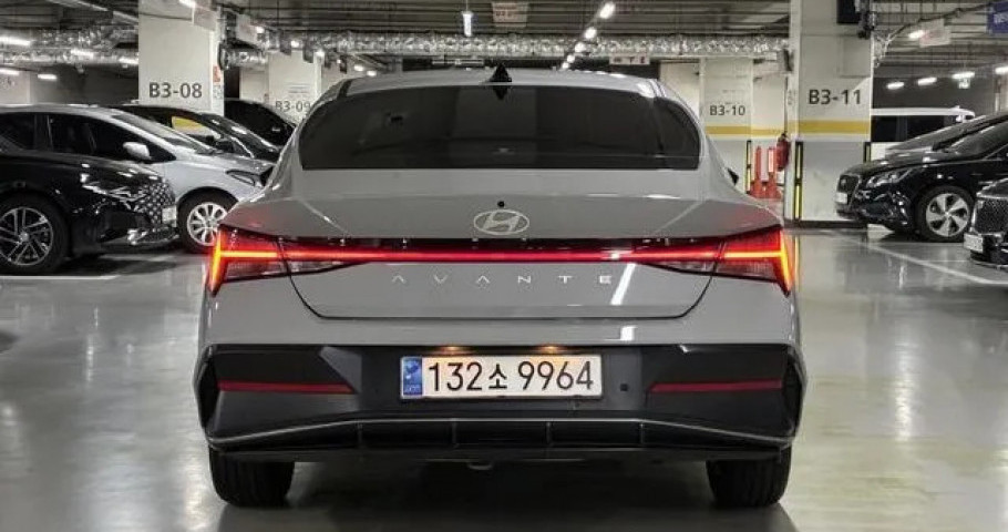 Hyundai Avante (Elantra) 