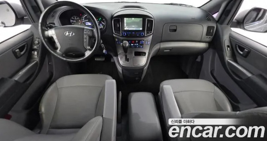 Hyundai Starex 