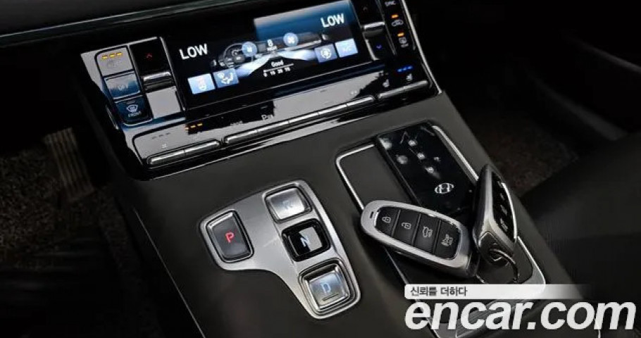 Hyundai Grandeur 