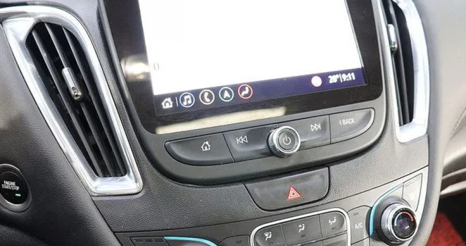 Chevrolet Malibu 