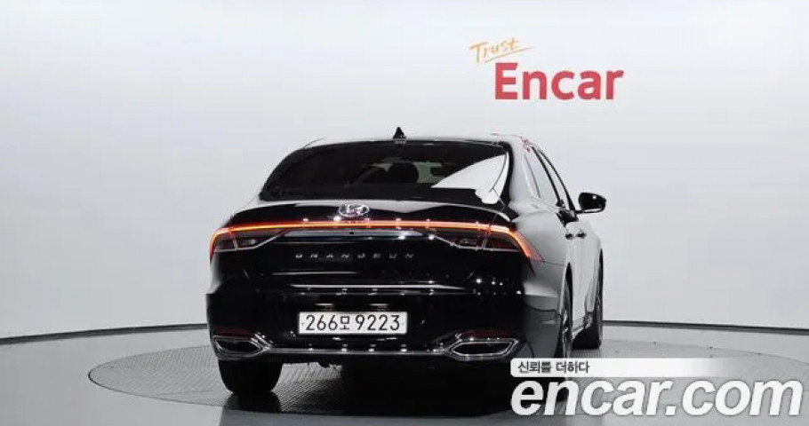 Hyundai Grandeur 