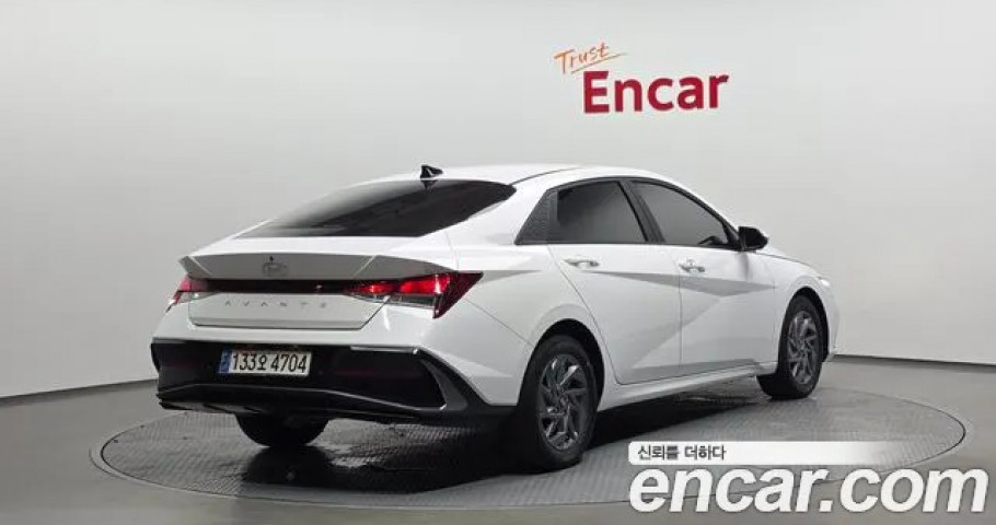 Hyundai Avante (Elantra) 