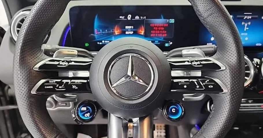 Mercedes-Benz Glb-Class 