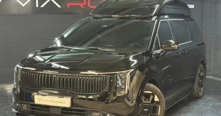 Kia Carnival 