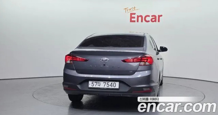 Hyundai Avante (Elantra) 