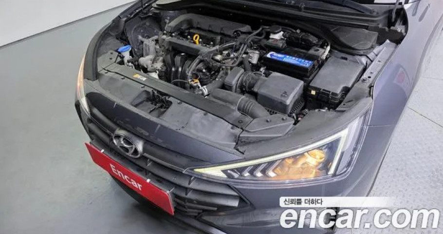 Hyundai Avante (Elantra) 