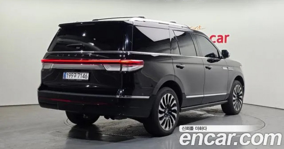 Lincoln Navigator 