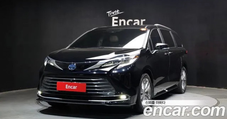Toyota Sienna 