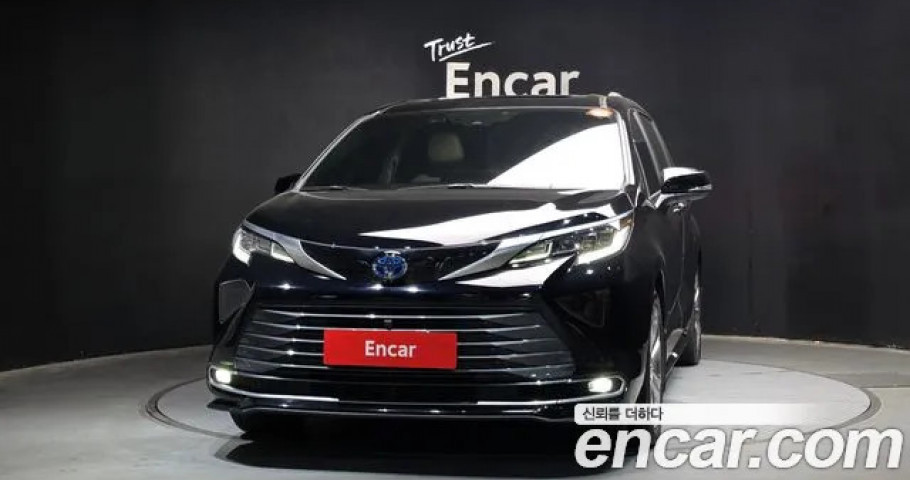 Toyota Sienna 