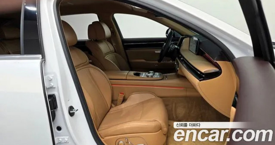 Genesis G90 