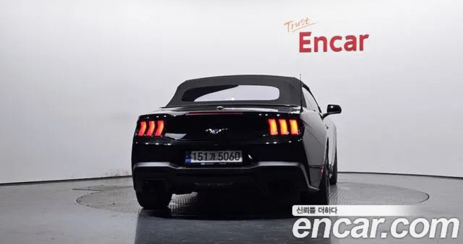 Ford Mustang 