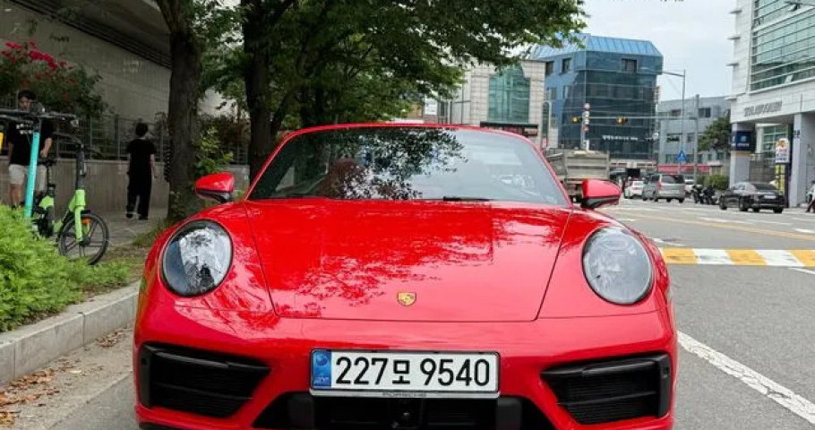 Porsche 911 