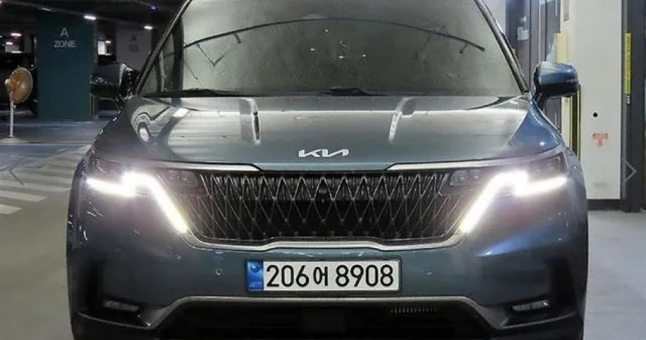 Kia Carnival 