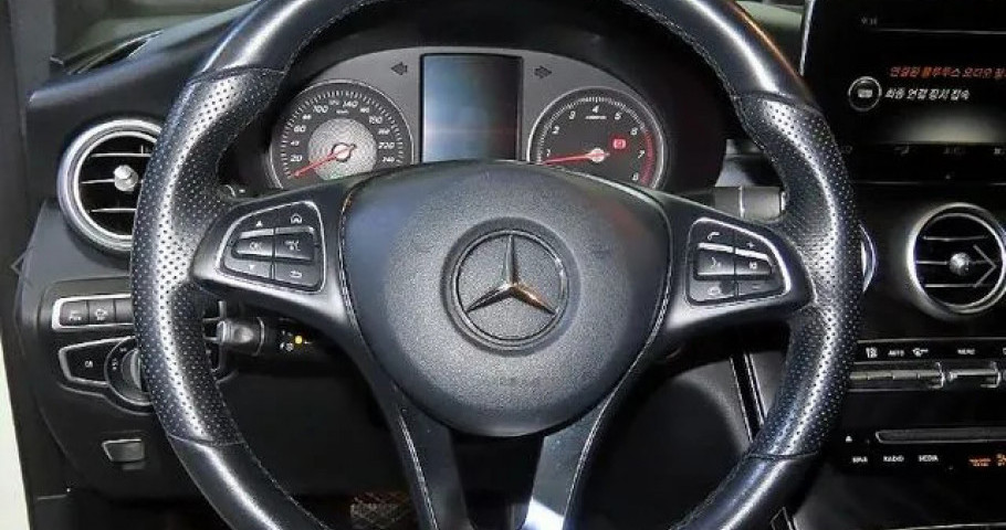 Mercedes-Benz Glc-Class 