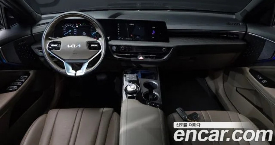 Kia K8 