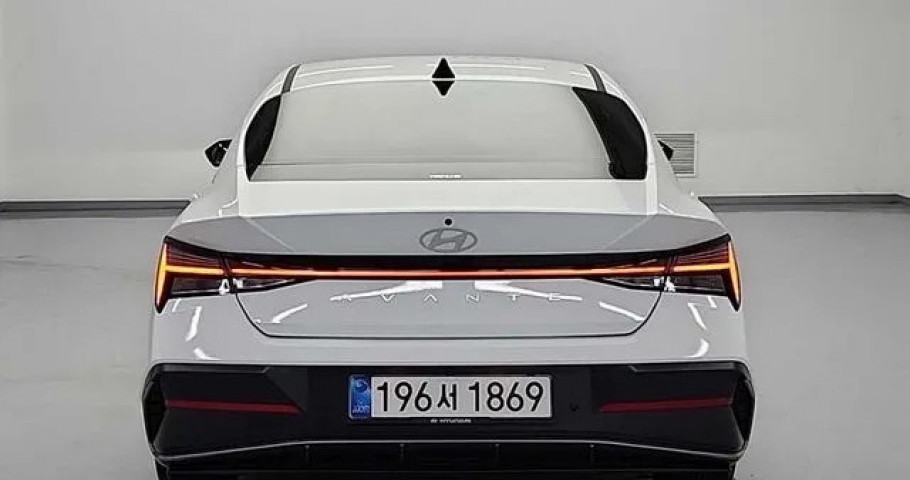 Hyundai Avante (Elantra) 