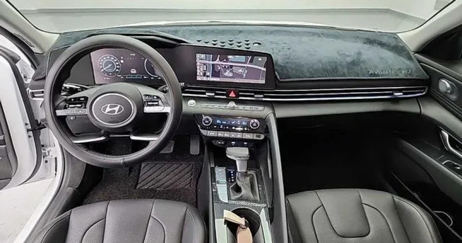 Hyundai Avante (Elantra) 