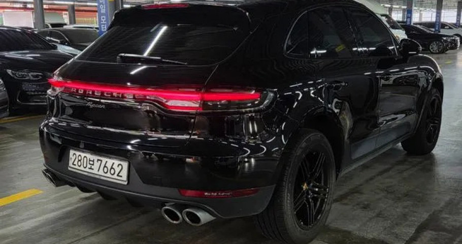 Porsche Macan 