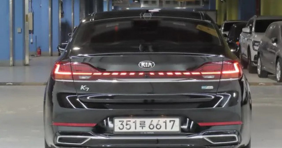 Kia K7 