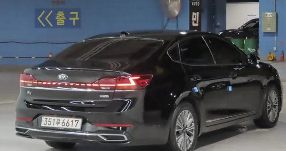 Kia K7 