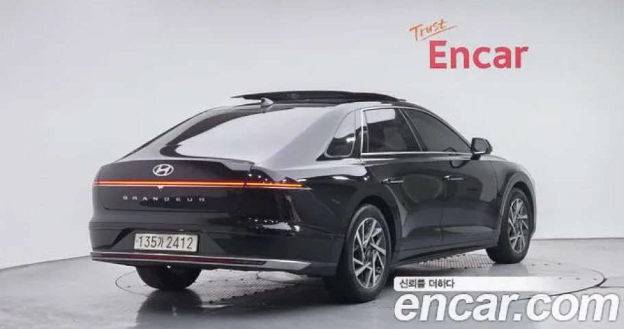 Hyundai Grandeur 