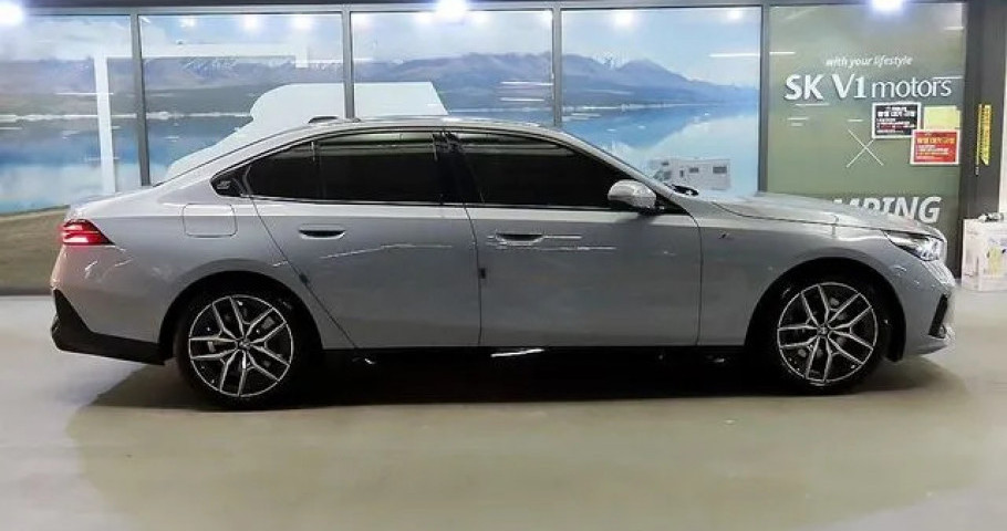 Bmw 5-Series 