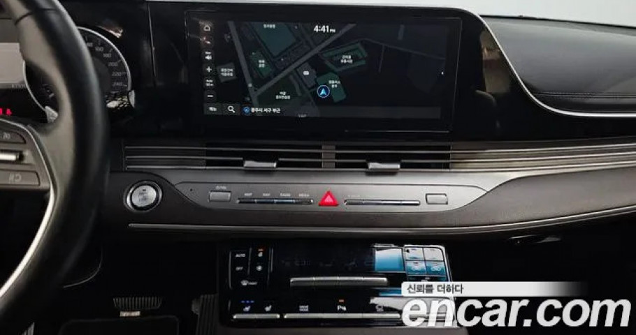 Hyundai Grandeur 