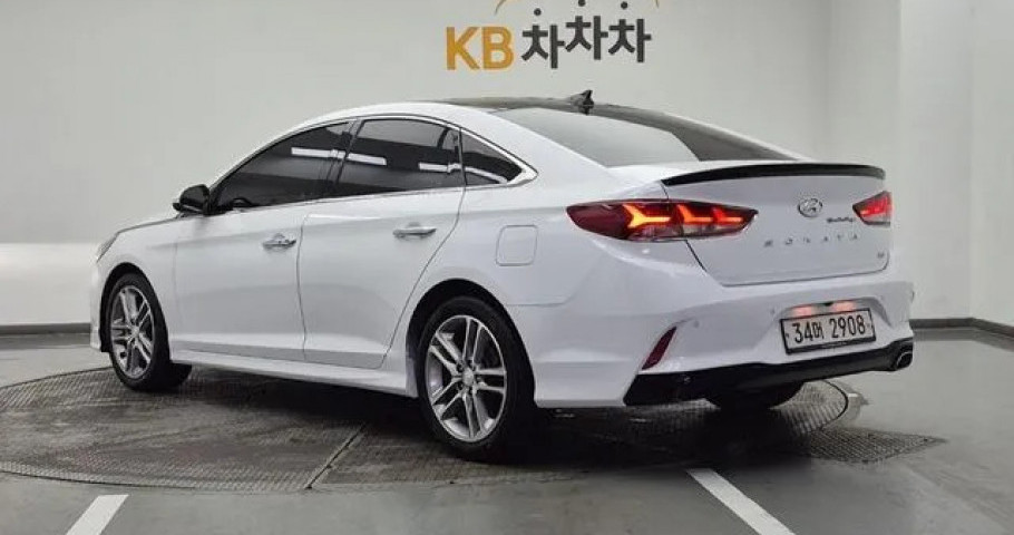 Hyundai Sonata 