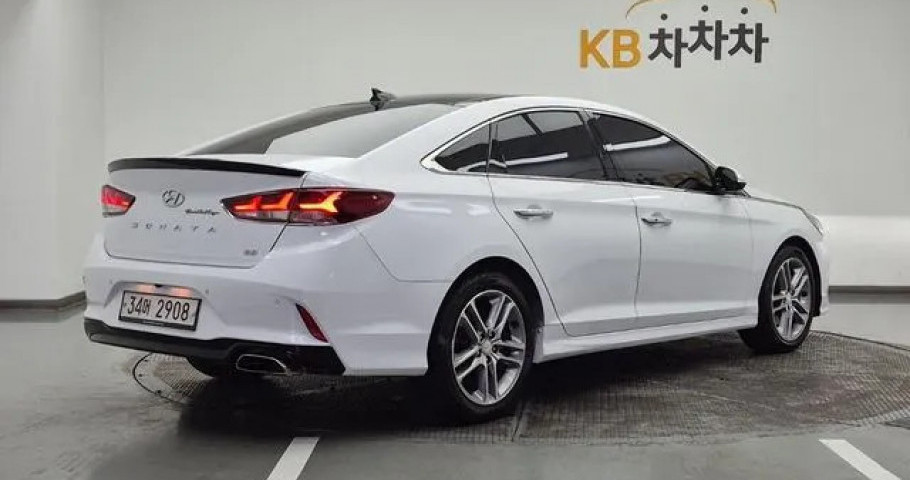 Hyundai Sonata 