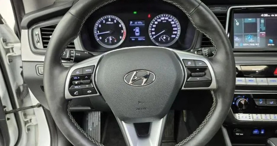 Hyundai Sonata 