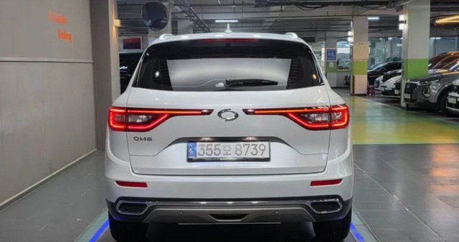 Renault Qm6 