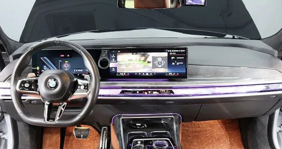 Bmw 7-Series 