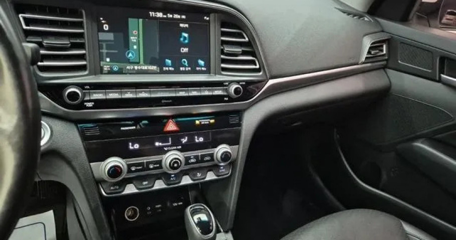 Hyundai Avante (Elantra) 