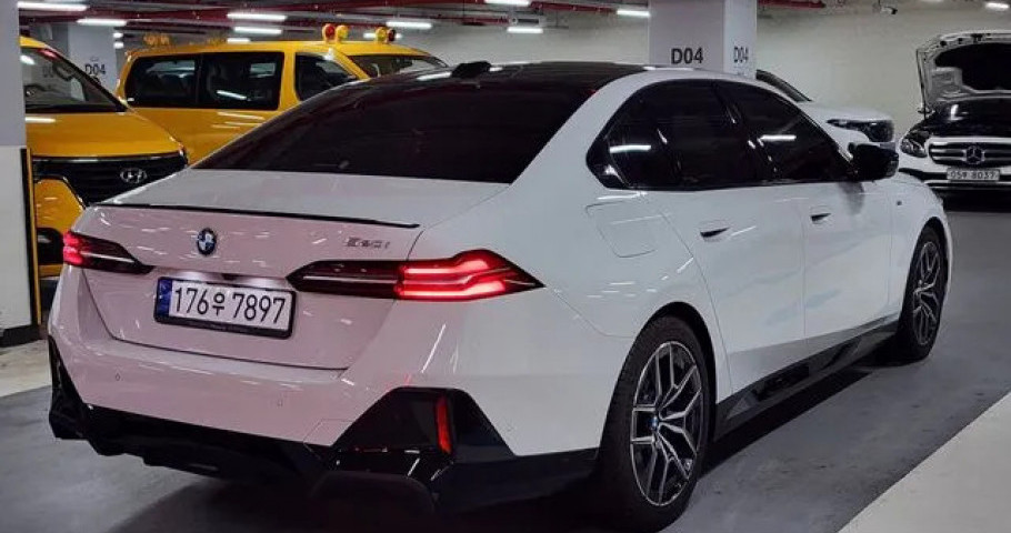 Bmw 5-Series 