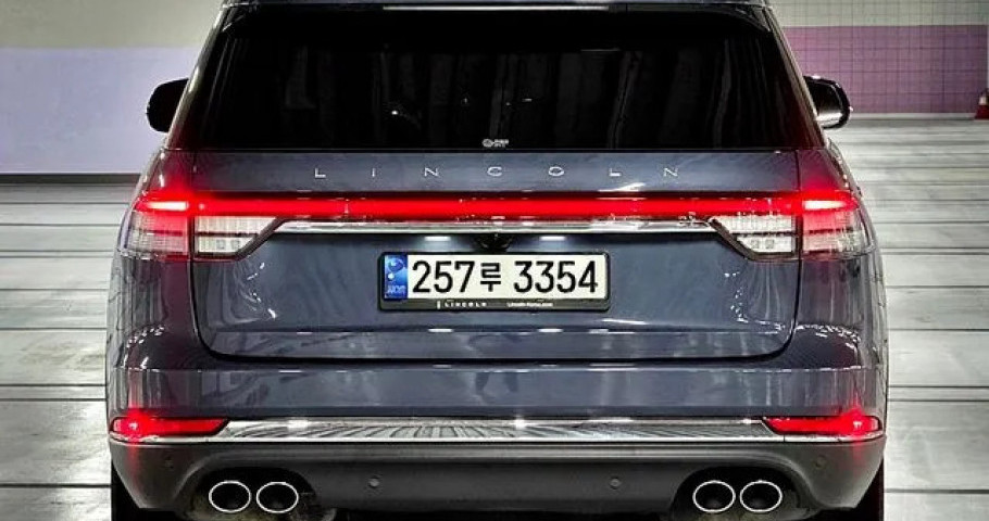 Lincoln Aviator 