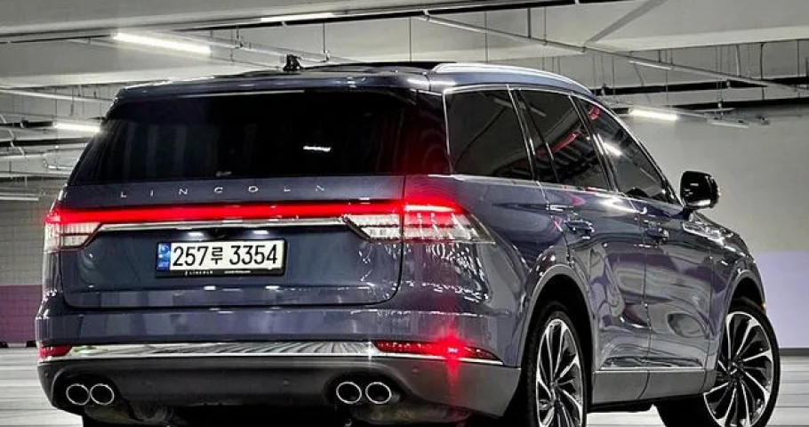 Lincoln Aviator 