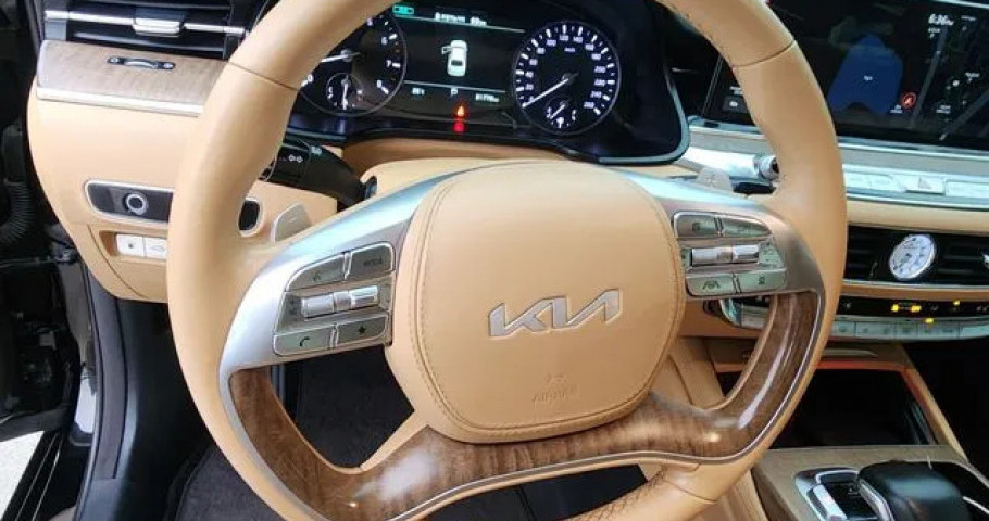 Kia K9 