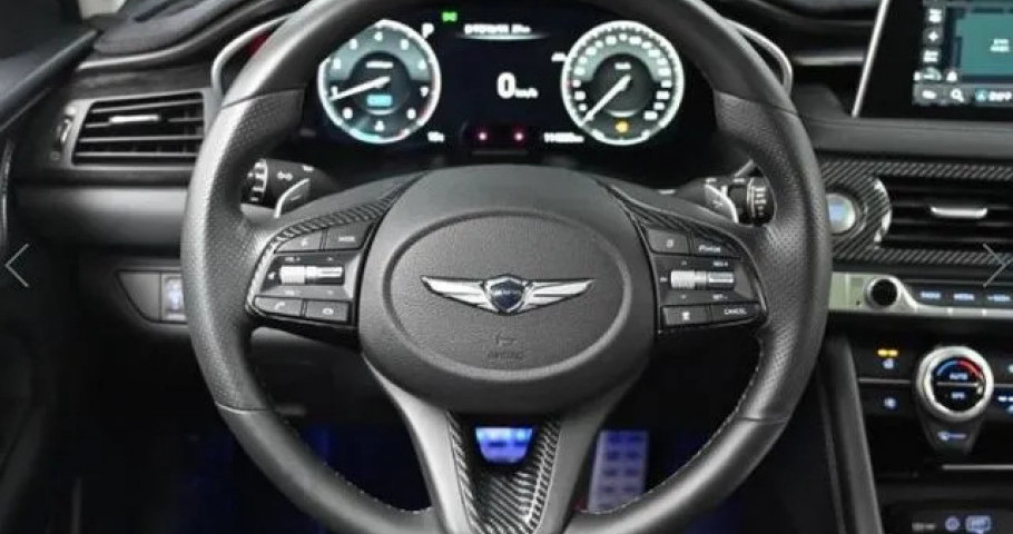Genesis G70 