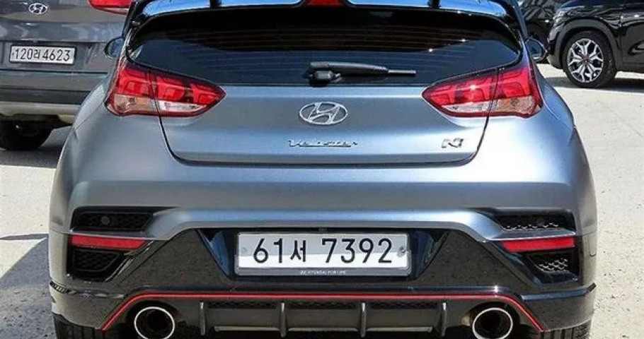 Hyundai Veloster 