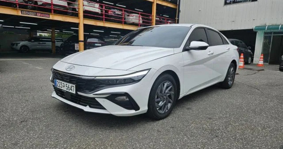 Hyundai Avante (Elantra) 
