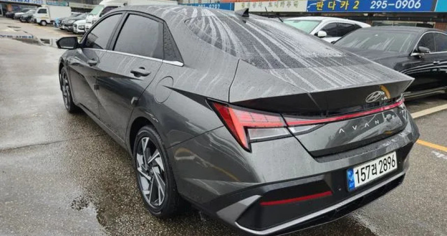 Hyundai Avante (Elantra) 