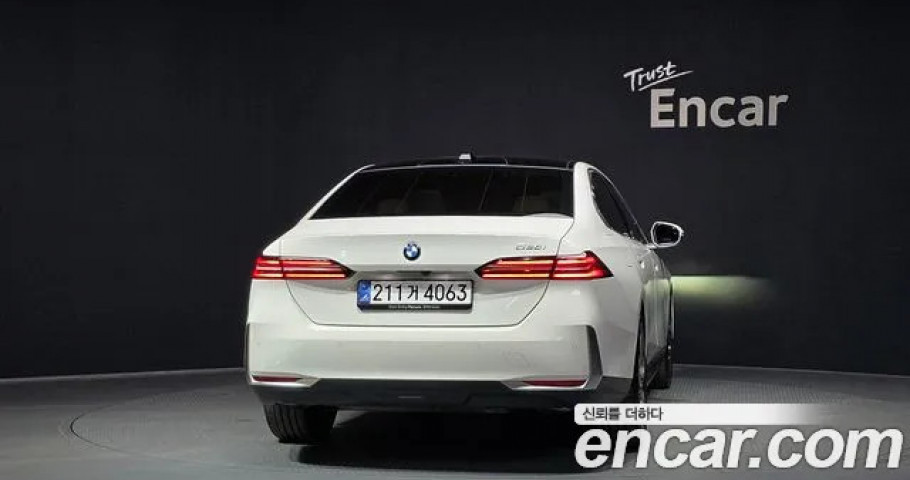 Bmw 5-Series 