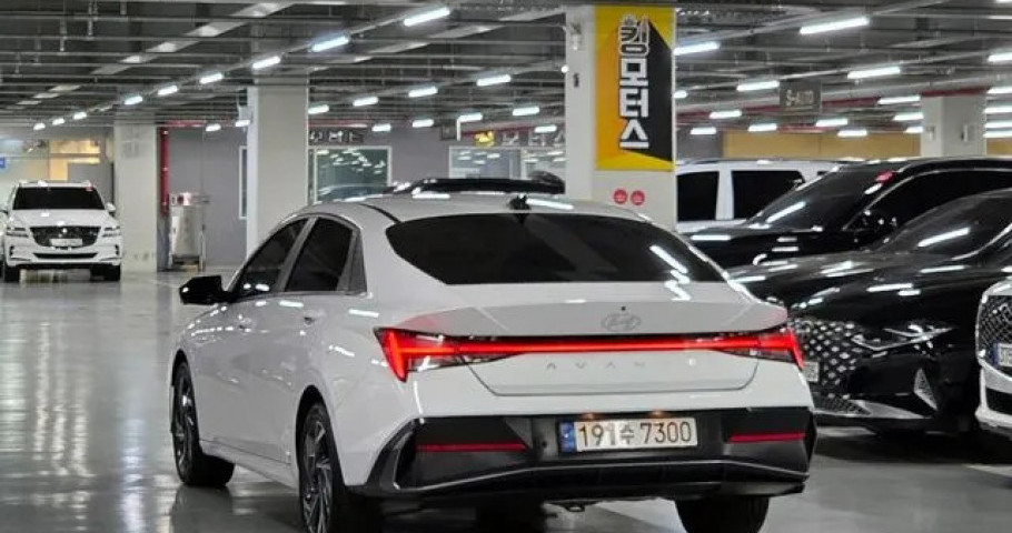 Hyundai Avante (Elantra) 