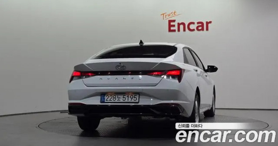 Hyundai Avante (Elantra) 