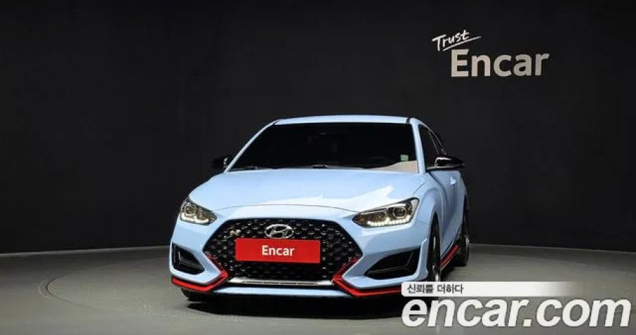 Hyundai Veloster 