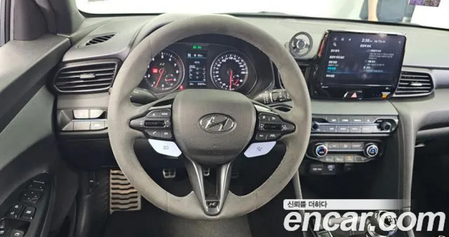 Hyundai Veloster 