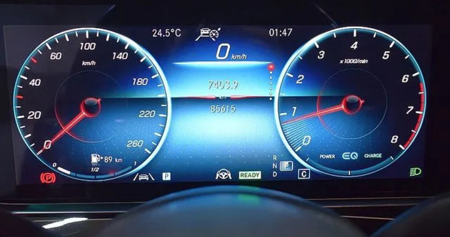 Mercedes-Benz E-Class 