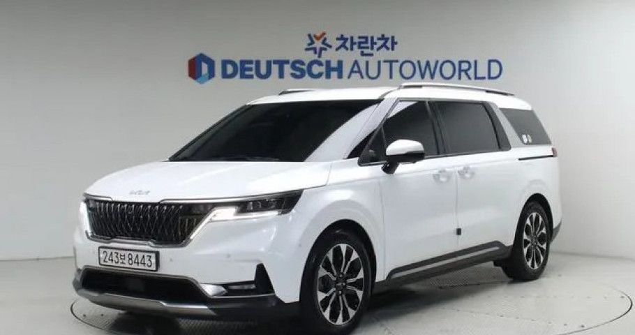 Kia Carnival 